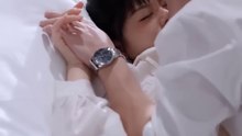 CEO Rejects All Blind Dates But Falls for Kind Hotel Waitress – A Heartwarming Love Story!