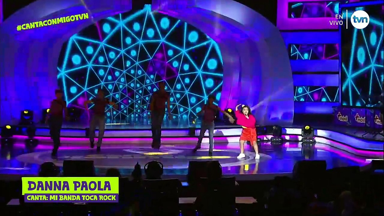 Danna Paola cantó "Mi banda toca rock"