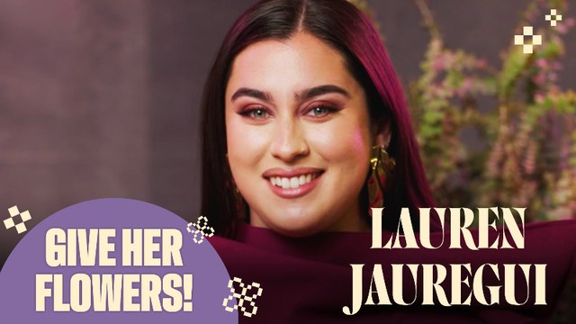 Lauren Jauregui Gives Flowers To Hayley Williams of Paramore | Women In Music 2025