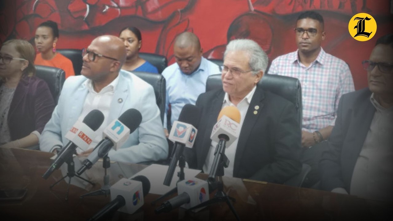 Médicos denuncian despidos "indiscriminados e i...