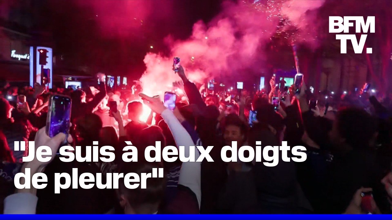 ROBIN DE BFM - "Je suis à deux doigts de pleurer": on a passé la soirée avec les supporters parisiens pendant le match PSG-Arsenal