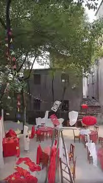 Completed — On the eve of her wedding, her fiancé dies in a car accident, and she’s labeled as unlucky. Yet, he falls for her without hesitation, captivated by her. Everyone thinks it’s just a fleeting passion, even she does — until he reveals his true fe