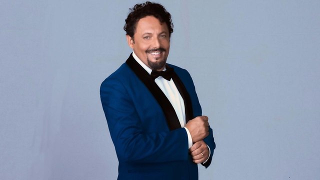 Enrico Brignano a giugno a Caracalla: «One man show su quel palcoscenico, prima di me solo Proietti. Roma tutta un b&b»