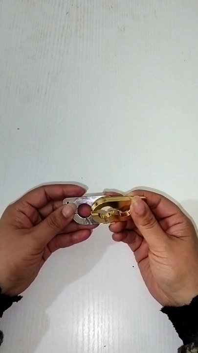 8pcs puzzles solving solution