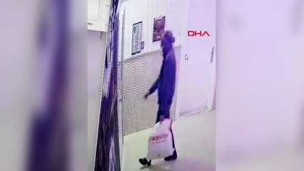 Sivas’ta iki kardeşi öldüren şüphelinin elinde poşetle binaya girdiği anların görüntüsü ortaya çıktı