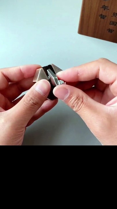 9pcs Puzzles solving solutions