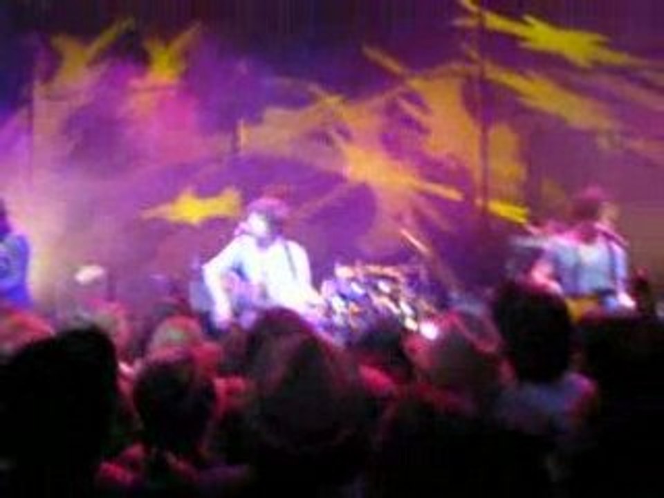 The Kooks - She Moves In Her Own Way @ Live EMI Studio