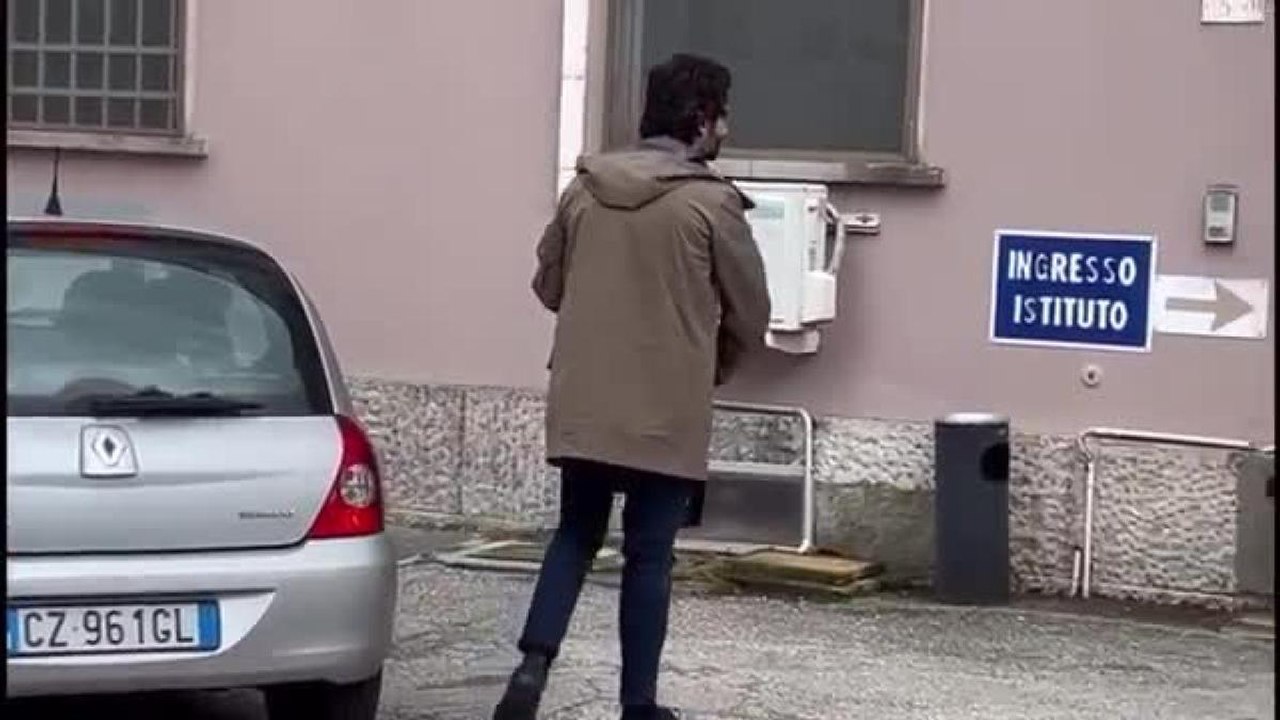 Ucciso fuori dalla discoteca, i legali di un arrestato: «È distrutto, verificare se ci sono state provocazioni»