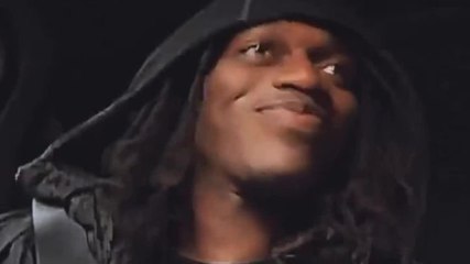 Leao presenta la sua nuova canzone d'amore in italiano 🎶: guarda il video spoiler