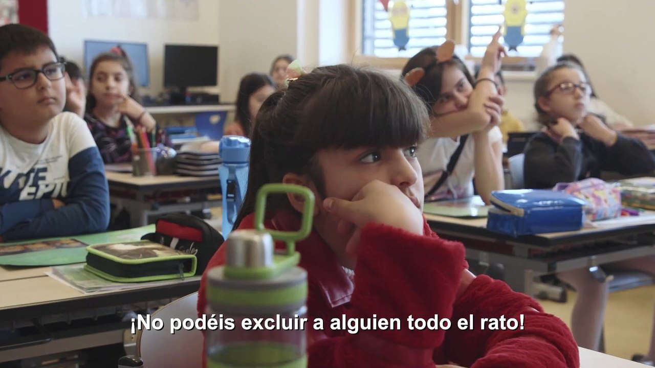 Nuestra querida profesora - Tráiler