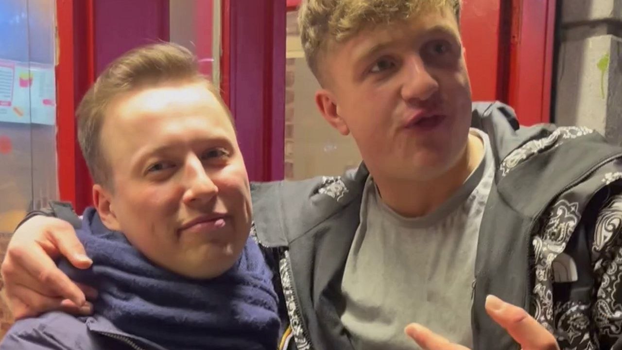 Lernen Sie Elon Musks Doppelgänger kennen – eine Sängerin aus Luxemburg