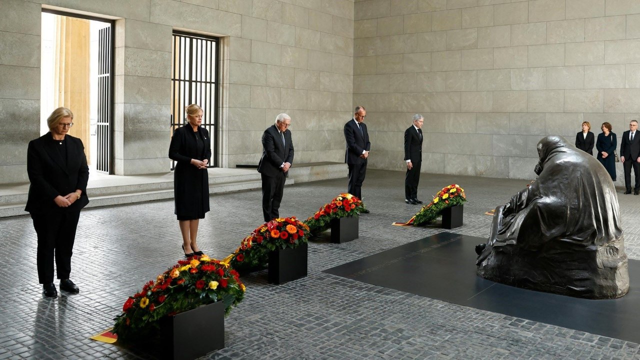 Deutsche Staatsspitzen gedenken der Opfer des 2. Weltkrieges