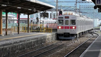 長野電鉄8500系 須坂駅到着&入庫シーン