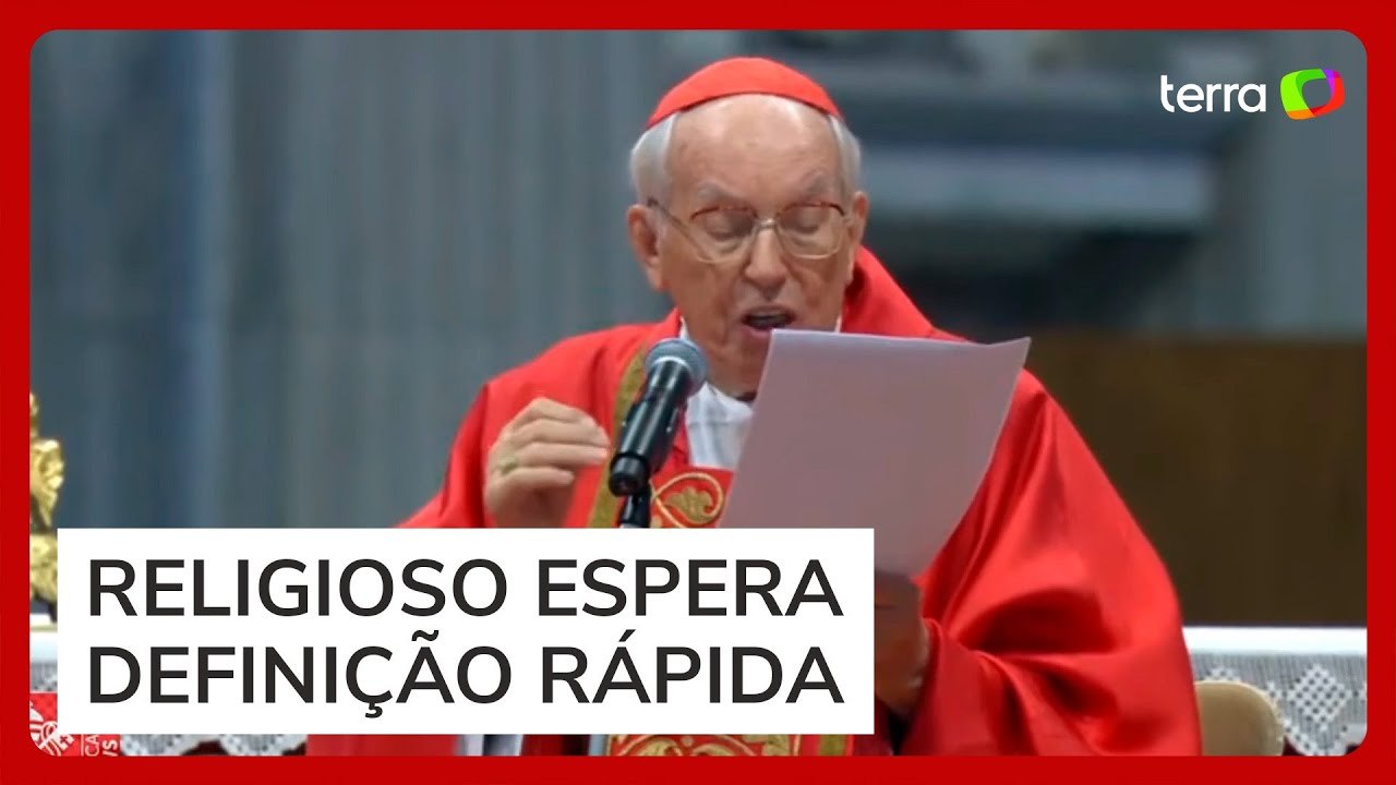 Cardeal decano do Vaticano diz esperar que 'fum...