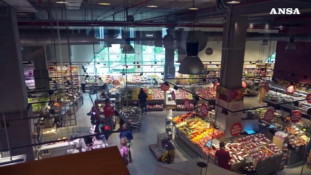 Dire, fare, amare , la campagna Coop per l'educazione affettiva