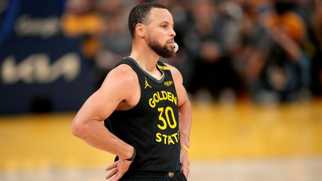 Stephen Curry Sidelined vs. Timberwolves with Hamstring Strain