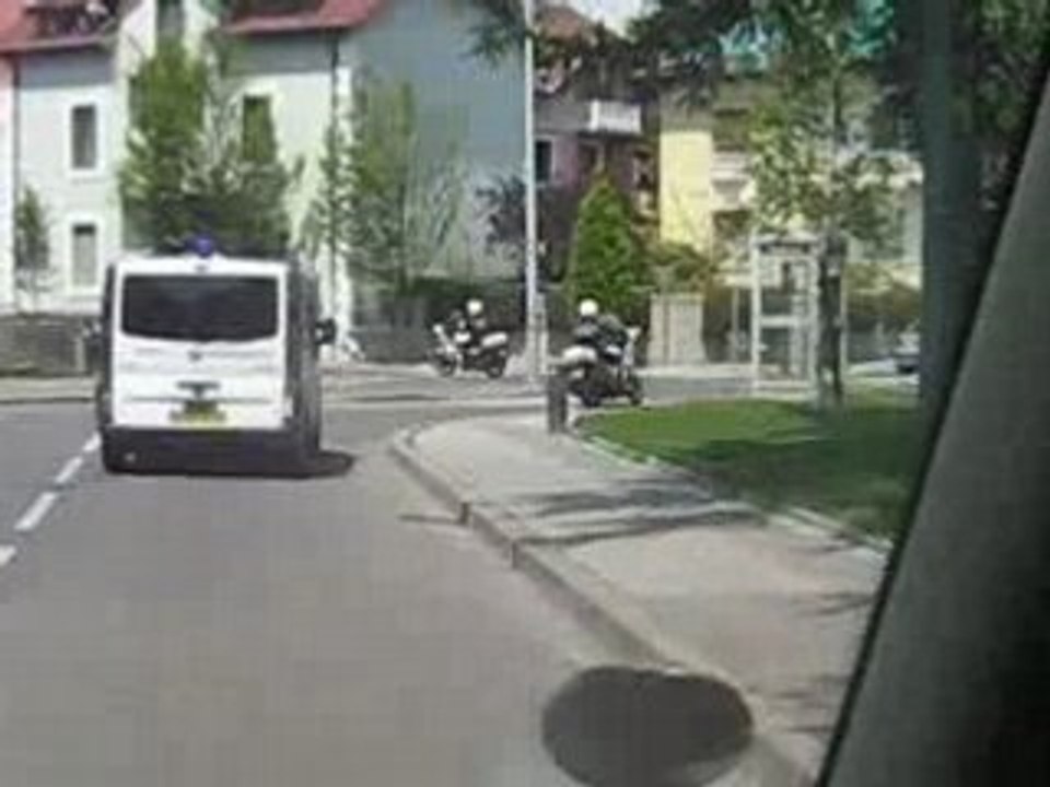 escort ambulance