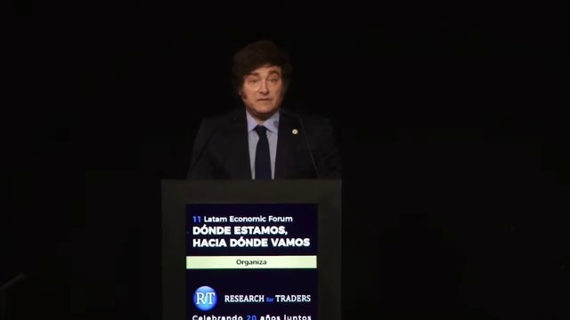 Javier Milei: “La realidad es que no estaban los votos, fue todo una operación mediática teñida de amarillo”