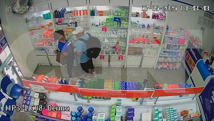 Casal furta 13 desodorantes em farmácia no Alto Alegre