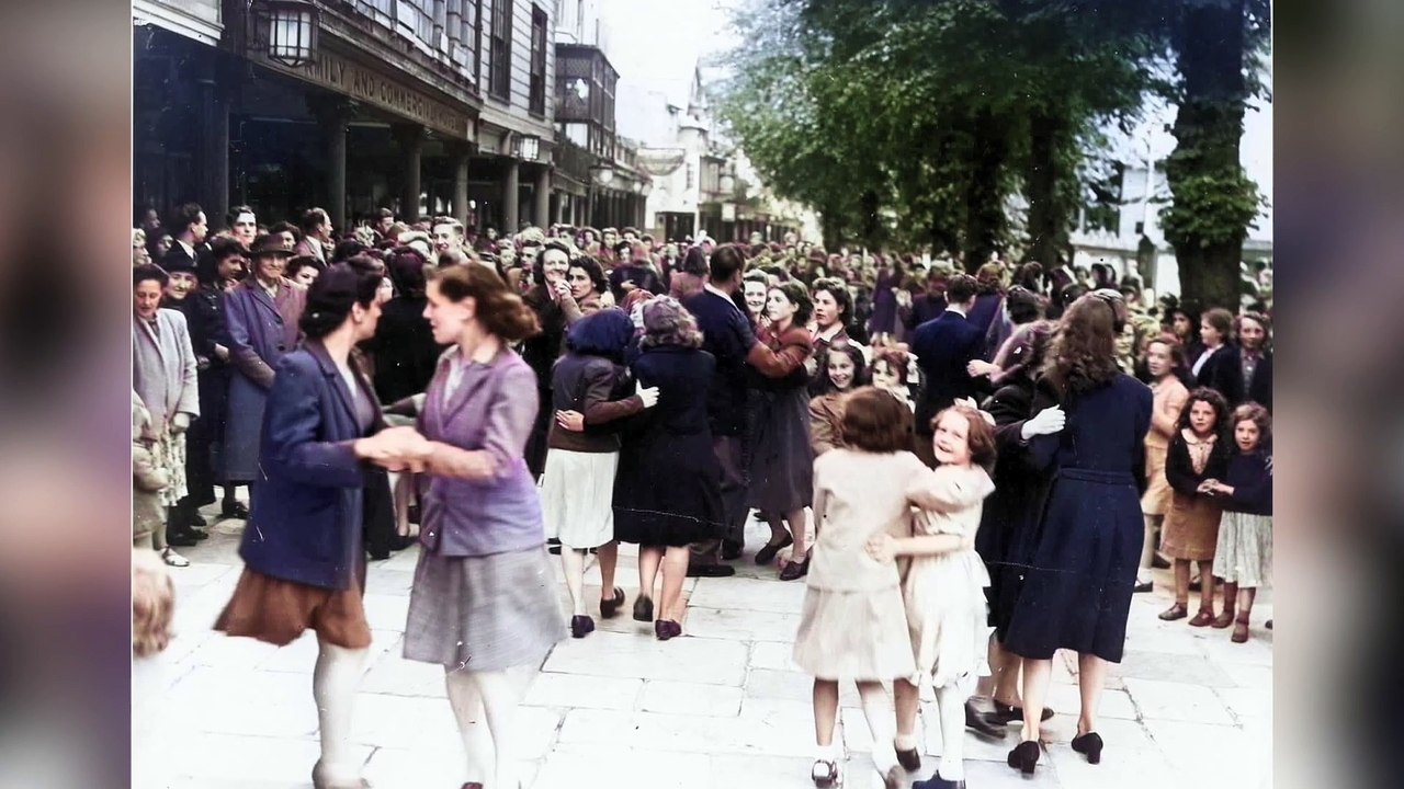 Veterans remember VE Day in Chatham