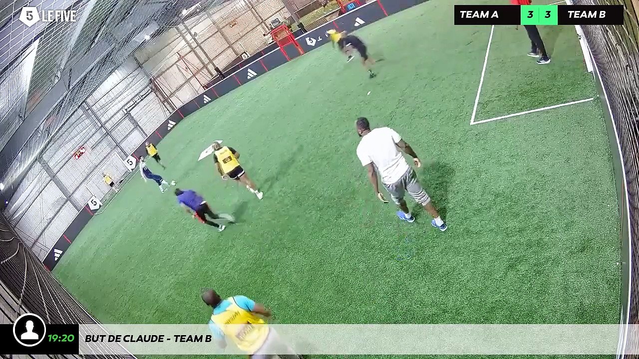 But de Claude - Team B