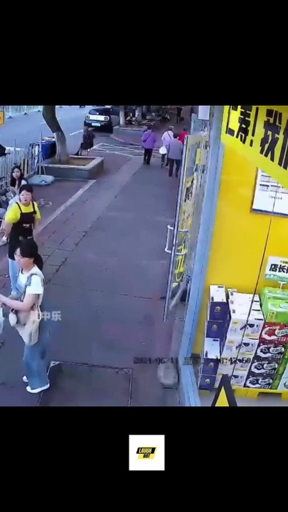 Humans Being Hilariously Clumsy for 30 Seconds Straight! | Funny FAILS 😂