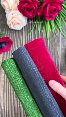 Red paper rose making