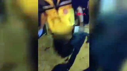 Evine gelen eski nişanlısının elinde bıçak gören kadın, balkondan atladı!