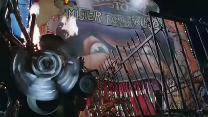 Nothing But Trouble (1991) – Hilariously Dark Comedy with a Twisted Twist 🎬