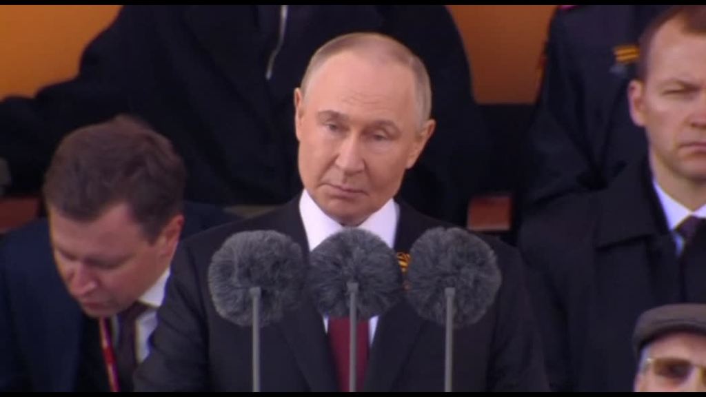 Video Ucraina, Putin: Russia intera sostiene l'operazione militare speciale