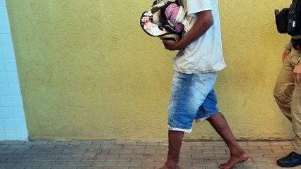 Tentou puxar o fio... e acabou puxando cadeia!