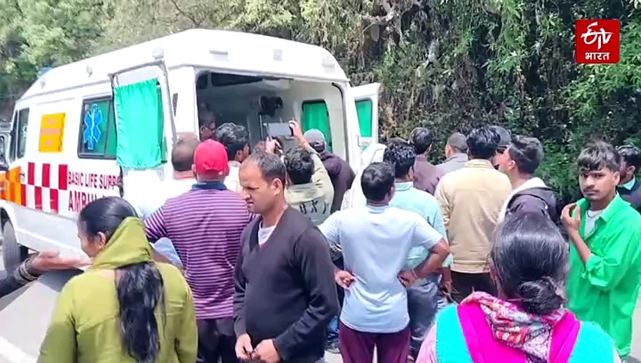 मसूरी में भीषण सड़क हादसा, महाराष्ट्र के पर्यटक...