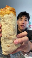 Follow for more ASMR videos🌮🍟 Credits: @alexkhosieyo #mukbang #asmr #fastfood #asmreating
