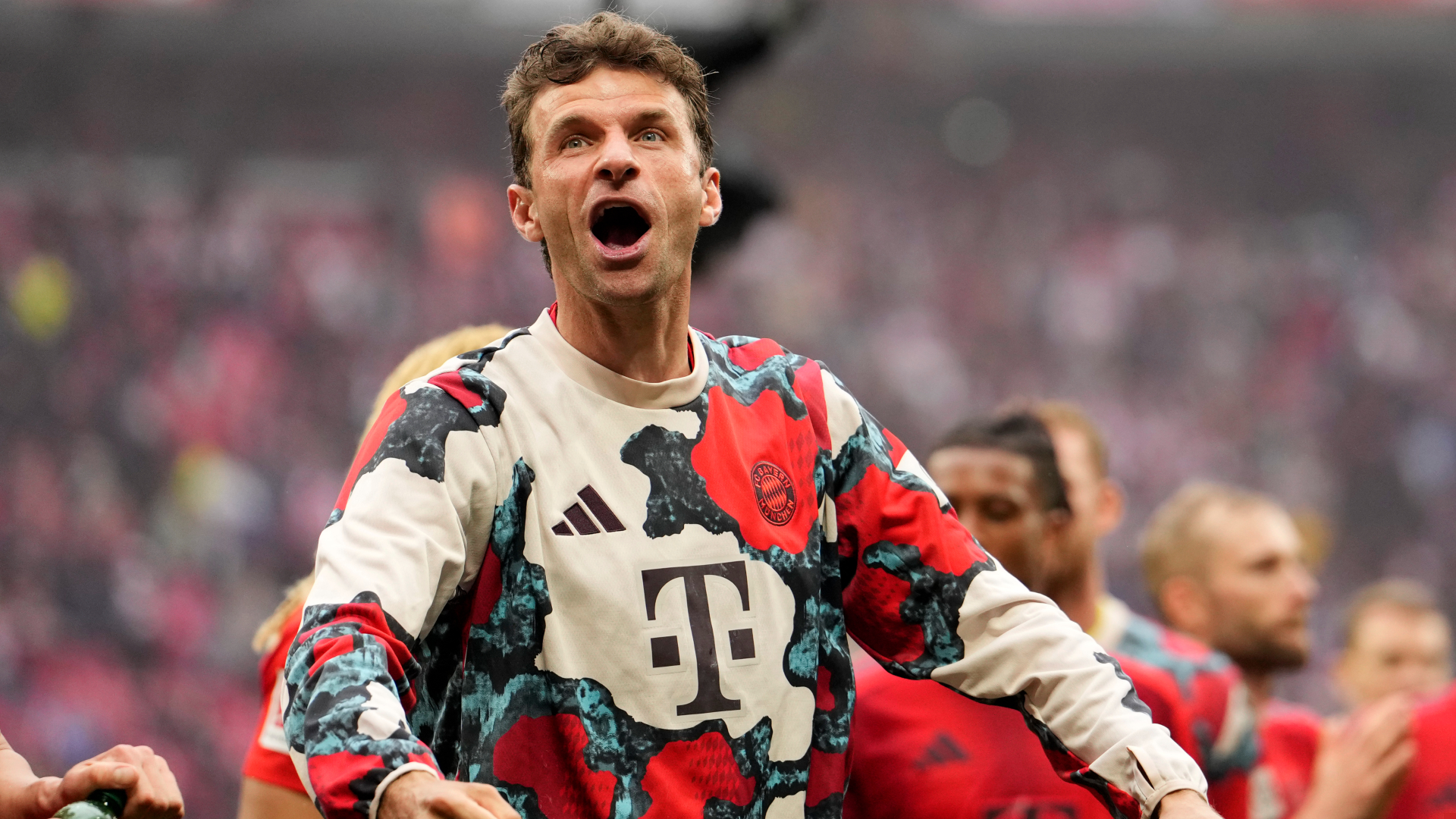 Kompany expects emotional send-off for Muller in final home match