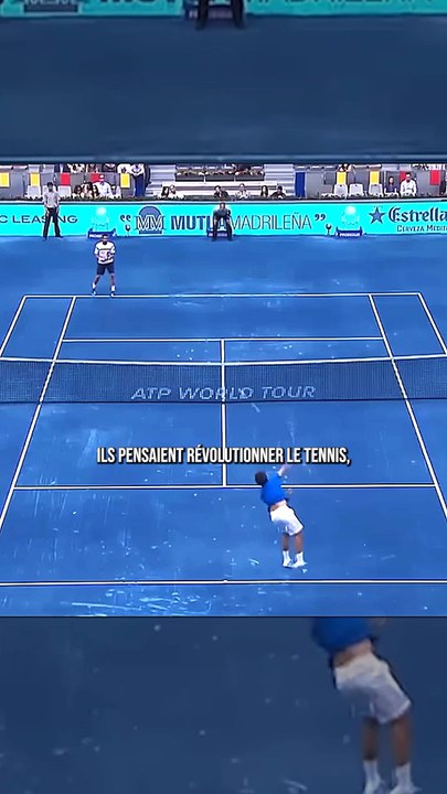 La terre battue bleue 😳