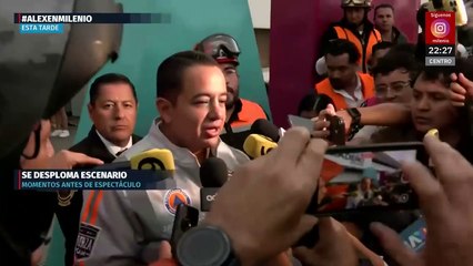 Cae escenario en explanada de la Gustavo A. Madero