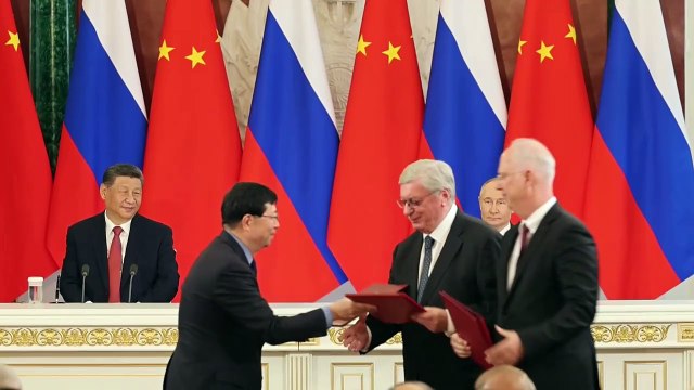 Putin y Xi se reúnen en Moscú y firman acuerdos para fortalecer las relaciones entre ambos países