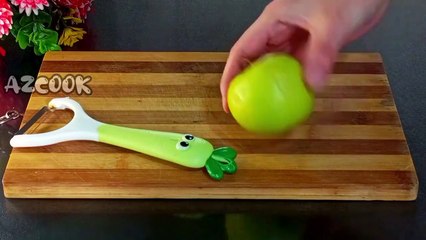 Delicious breakfast in 5 minutes! Grate apples, mix and fry!