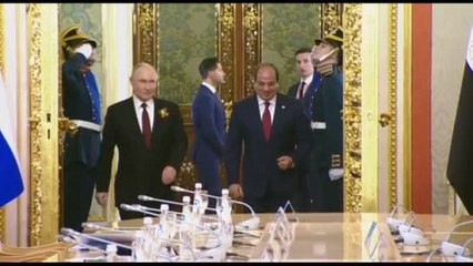Putin riceve Al-Sisi: "Egitto nostro partner fondamentale in Africa"