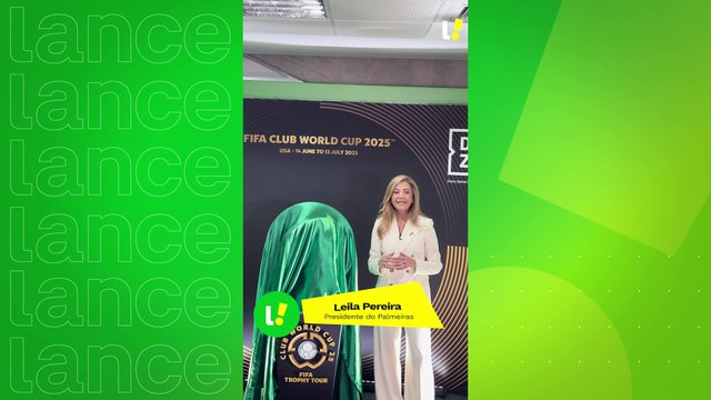 Palmeiras recebe taça do Super Mundial de Clubes