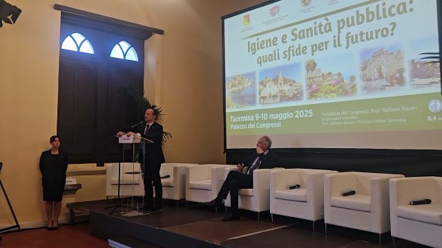 Cateno De Luca - Le prospettive della sanità pubblica ? (09.05.25)