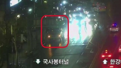 마을버스에서 내리던 20대 바퀴에 치여 숨져 / YTN