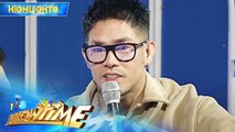 Ion, bumuhos ang luha nang mapag-usapan ang nanay niya | It’s Showtime