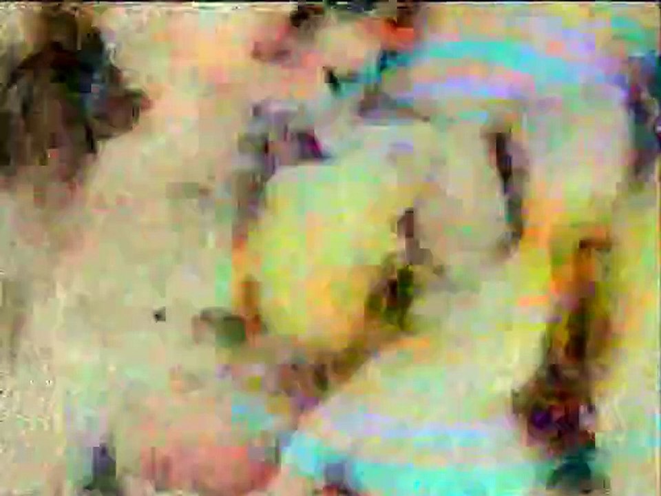 Familie Feuerstein - 003. Swimming Pool