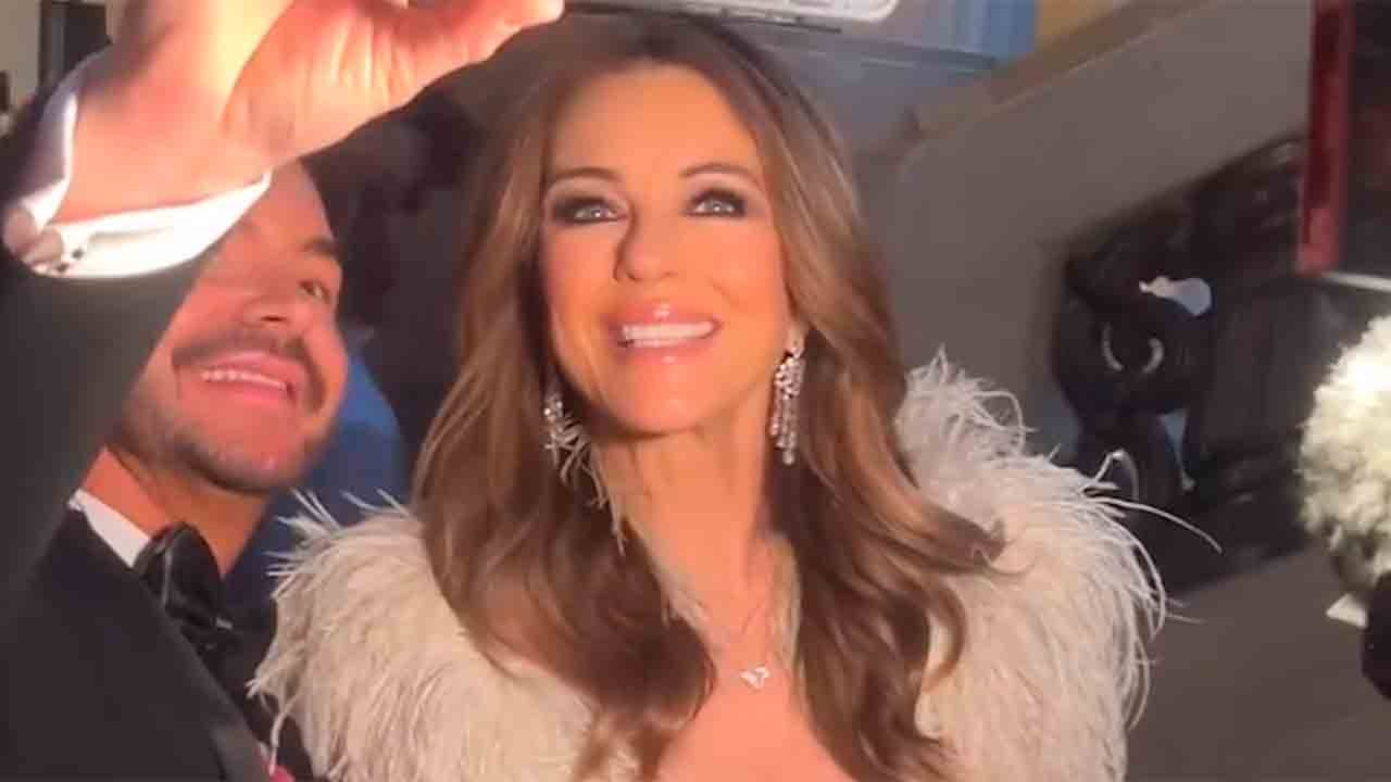 Elizabeth Hurley glänzt mit Sohn Damian bei glamouröser Gala in Deutschland