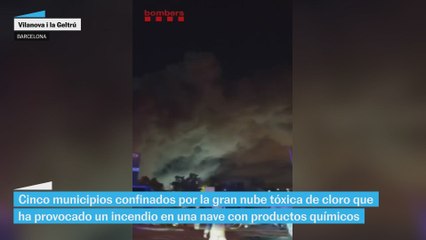Confinados 150.000 personas en cinco municipios catalanes por un incendio en una nave que almacenaba cloro