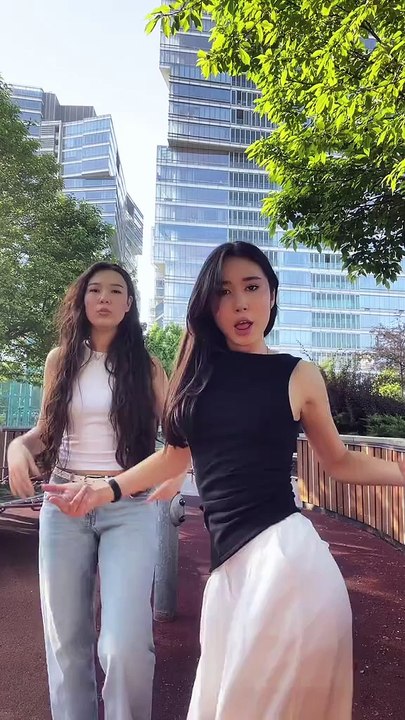 Funny Dance Competition