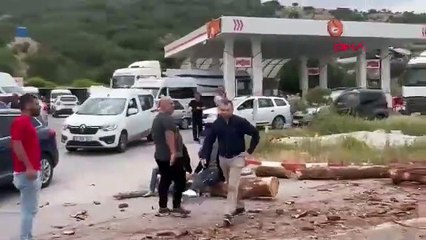 Çanakkale'de feci kaza: Çok sayıda ölü ve yaralı var