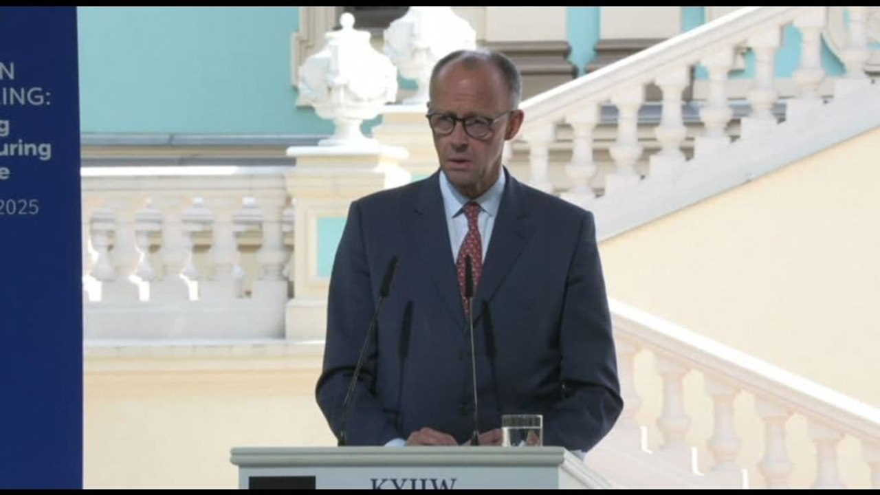 Merz a Kiev: fare tutto possibile per finire guerra prima possibile