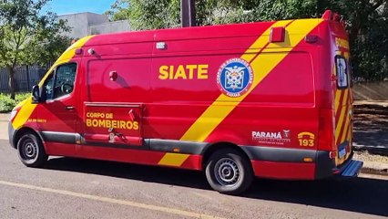 Homem é socorrido pelo Siate na Rua Medianeira